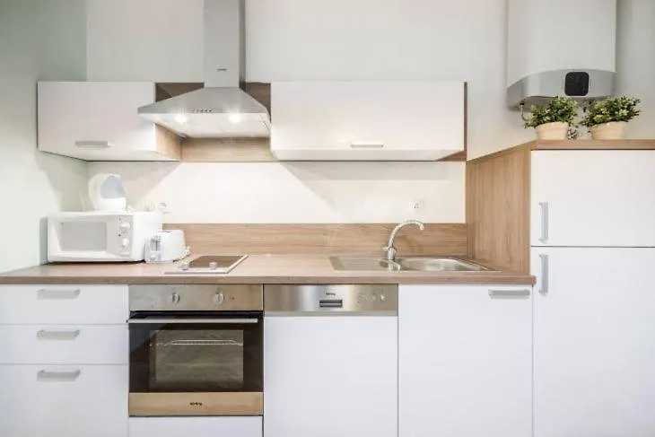 Dessy Downtown Apartment بودابست