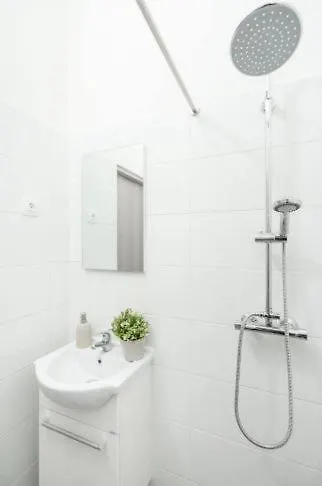 Dessy Downtown Apartment بودابست